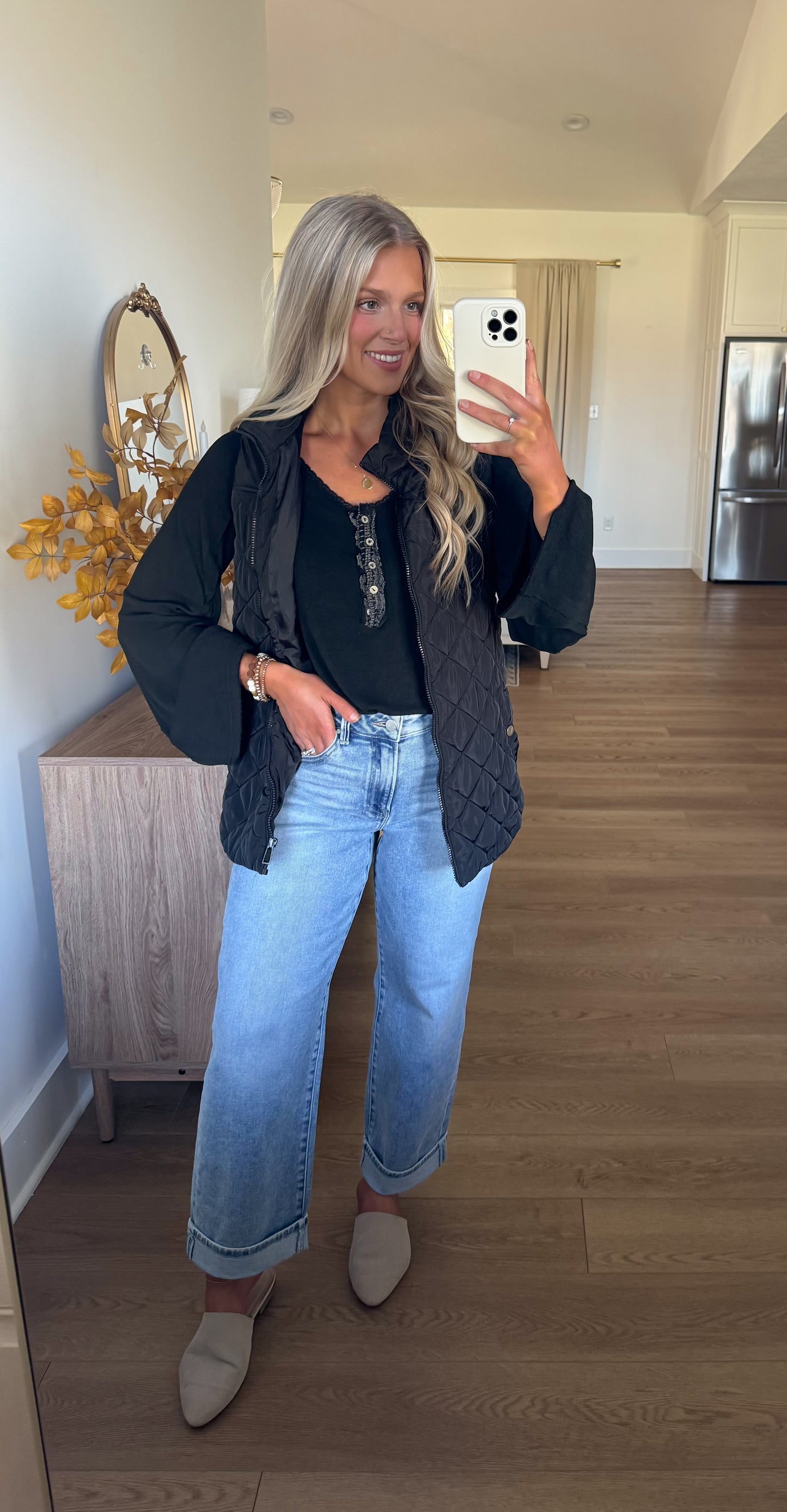 Gracie Bell Sleeve Top - Black