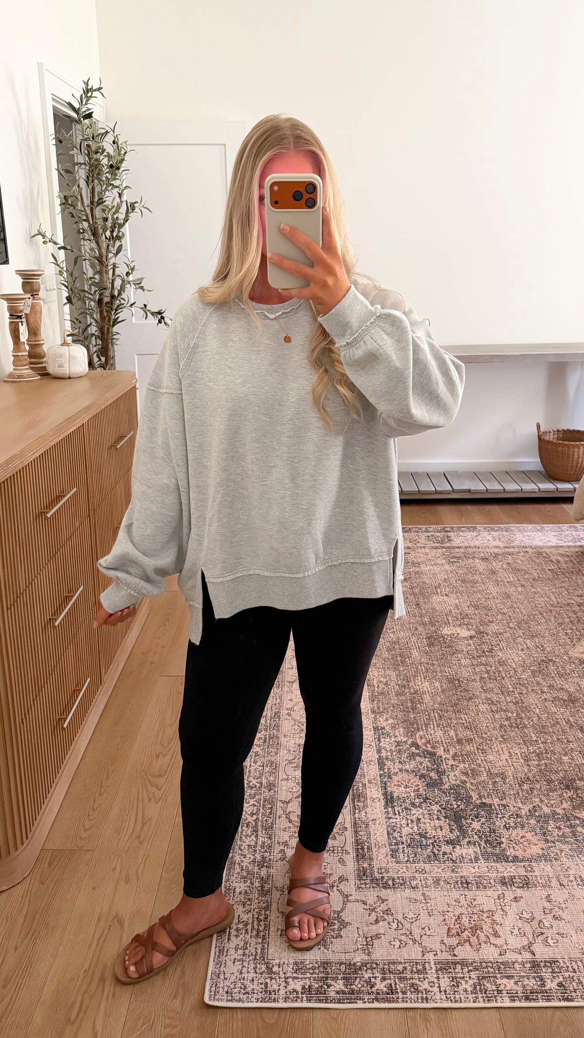 The Aspen Pullover - Heather Grey