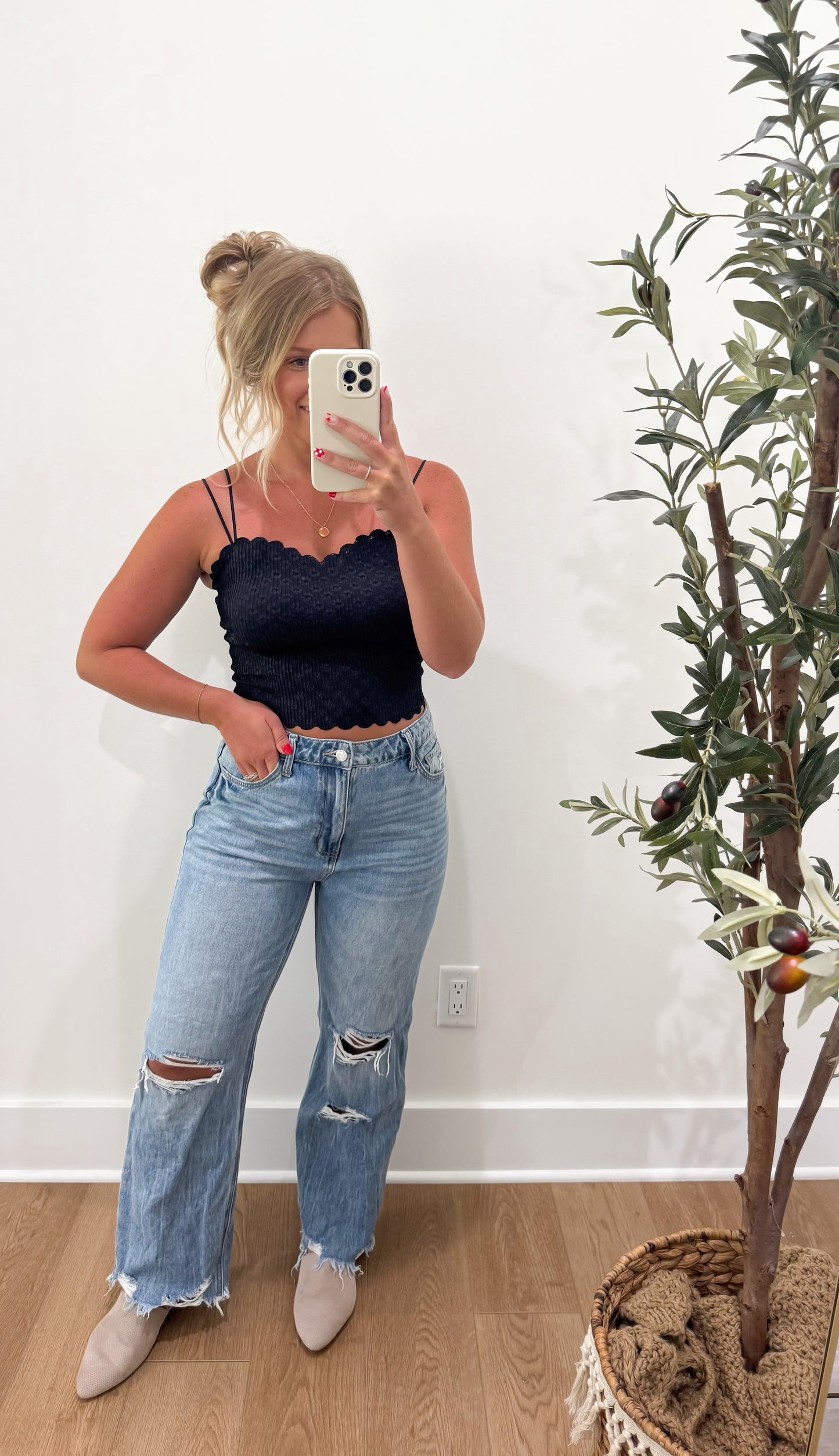 Seamless Padded Tank - Black