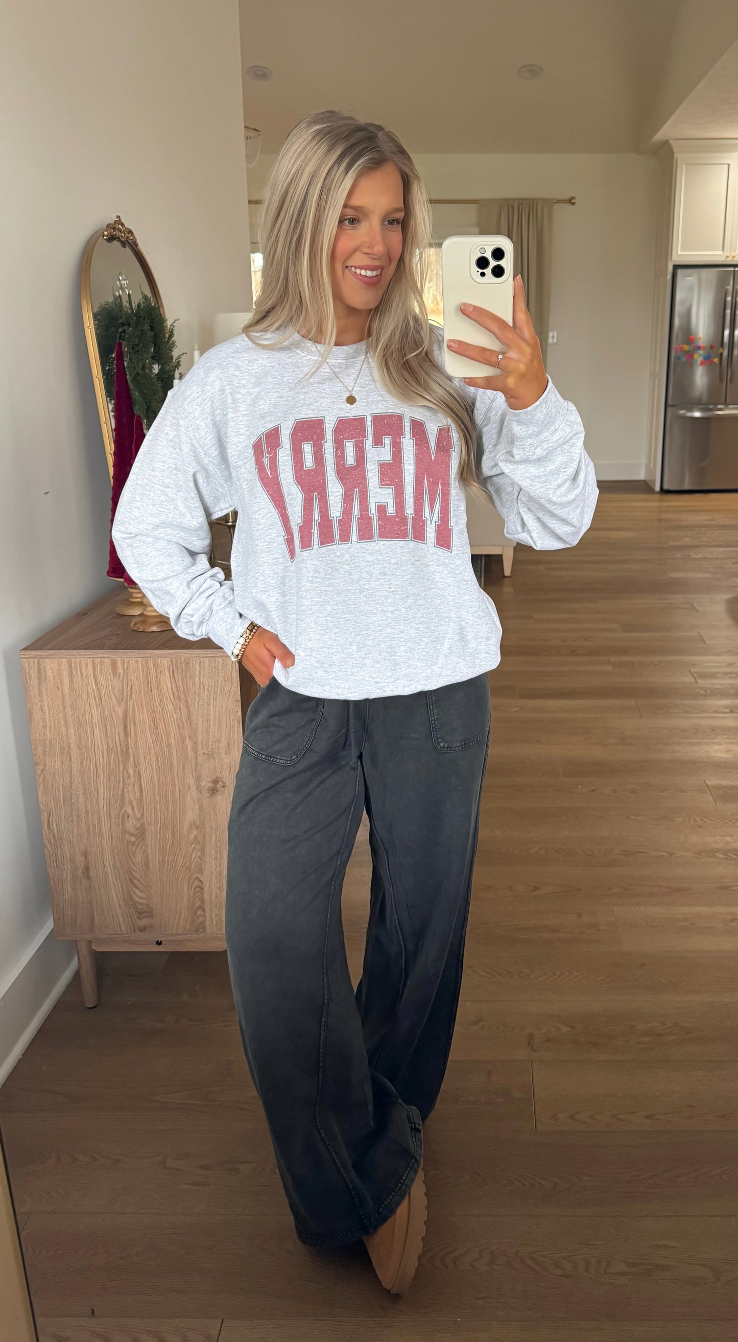 Vintage Merry Crewneck (Extended Sizes)