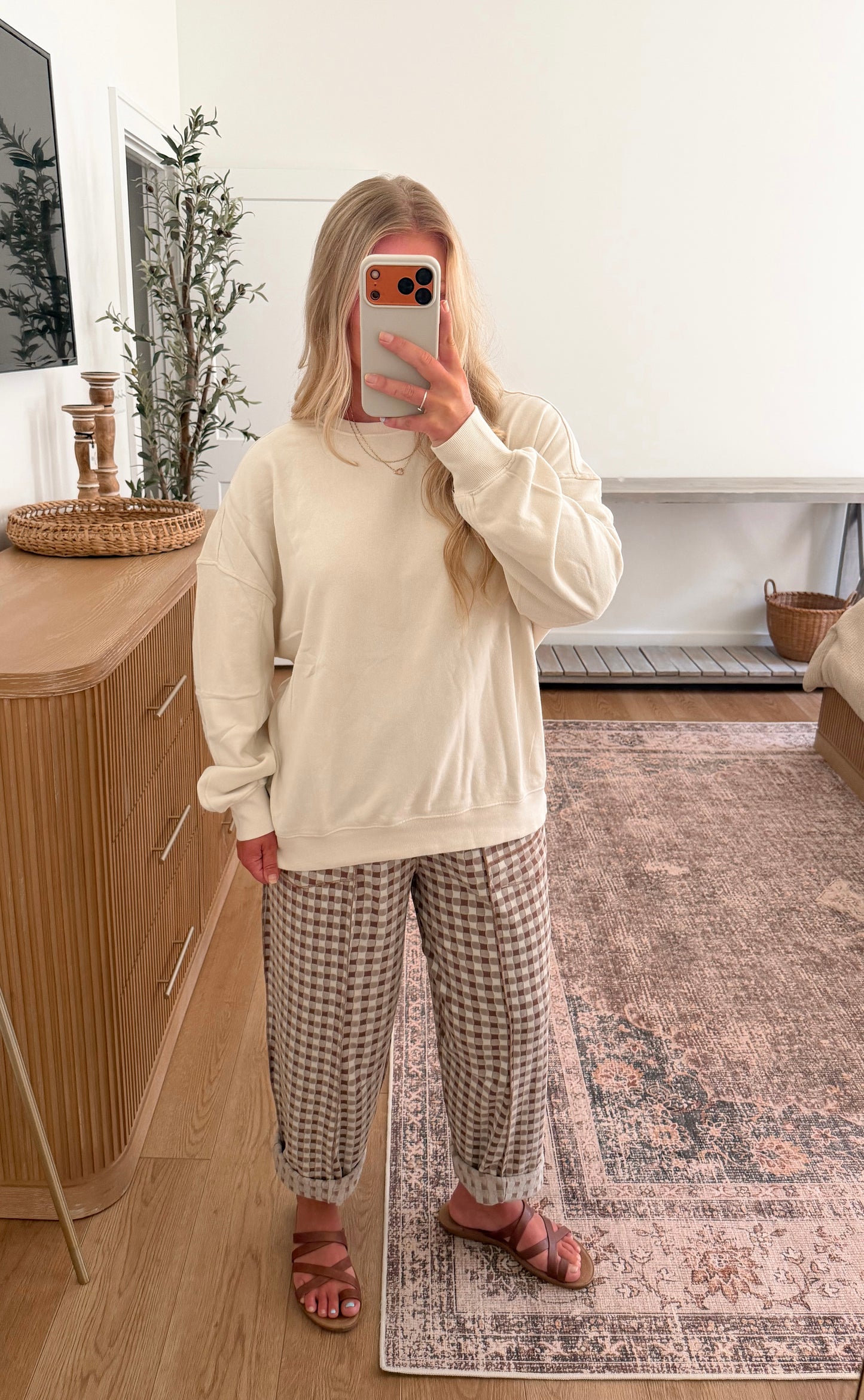 Essential Crewneck - Alpaca