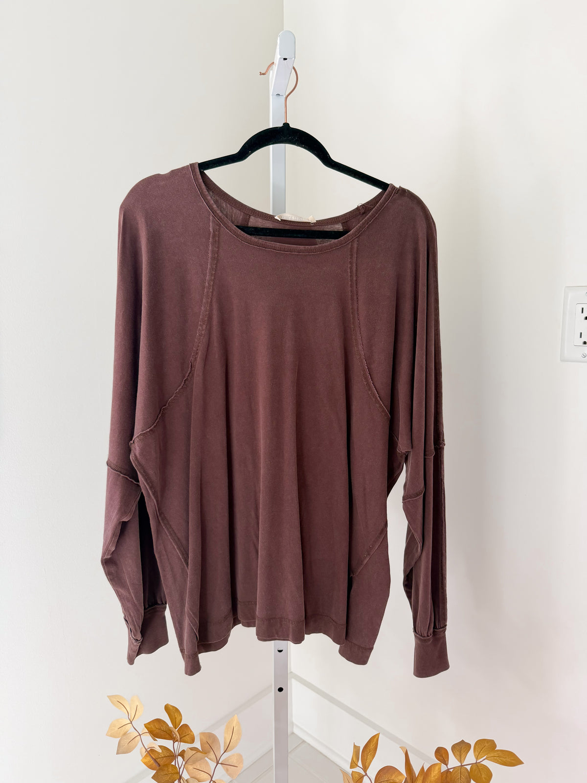 Raglan Washed Long Sleeve - Brown
