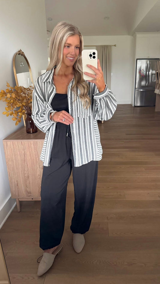 Airy Escape Button Down