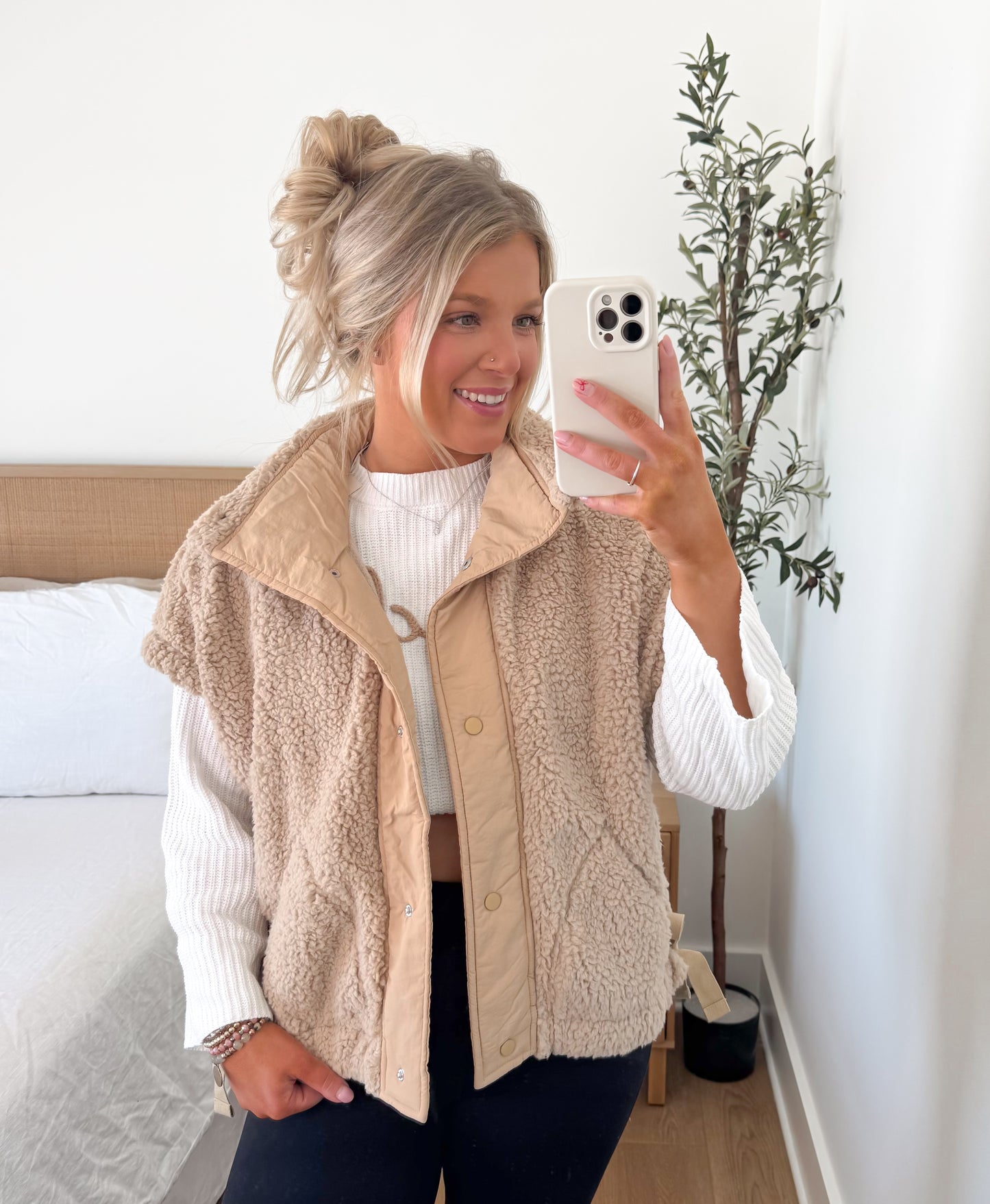 Teddy Sherpa Vest - Oatmeal