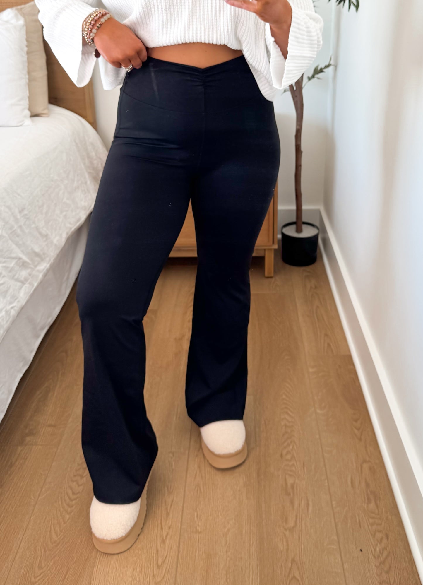 Kimberly Flare Pant - Black