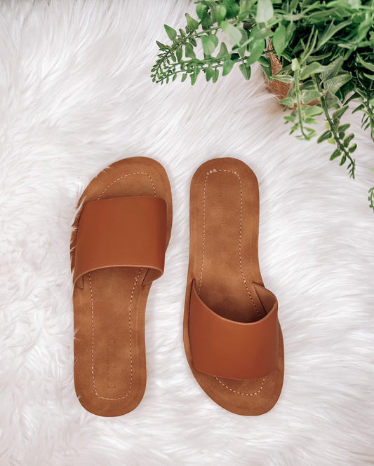 Slide Sandals - Tan