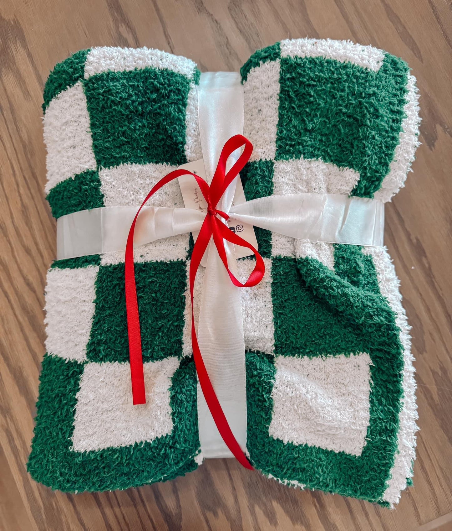 Checkered Blanket - Green