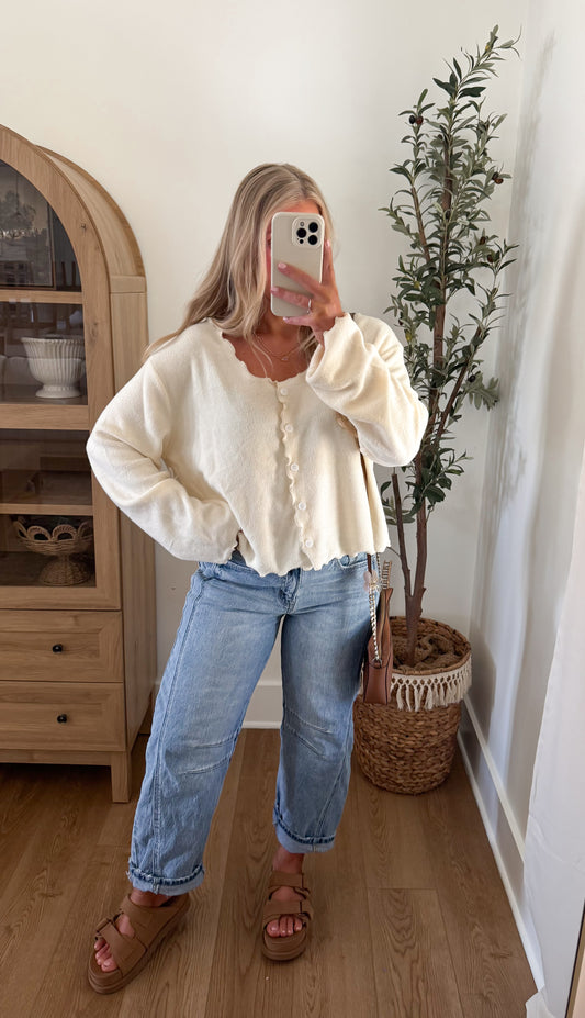 Scalloped Cardigan - Ivory