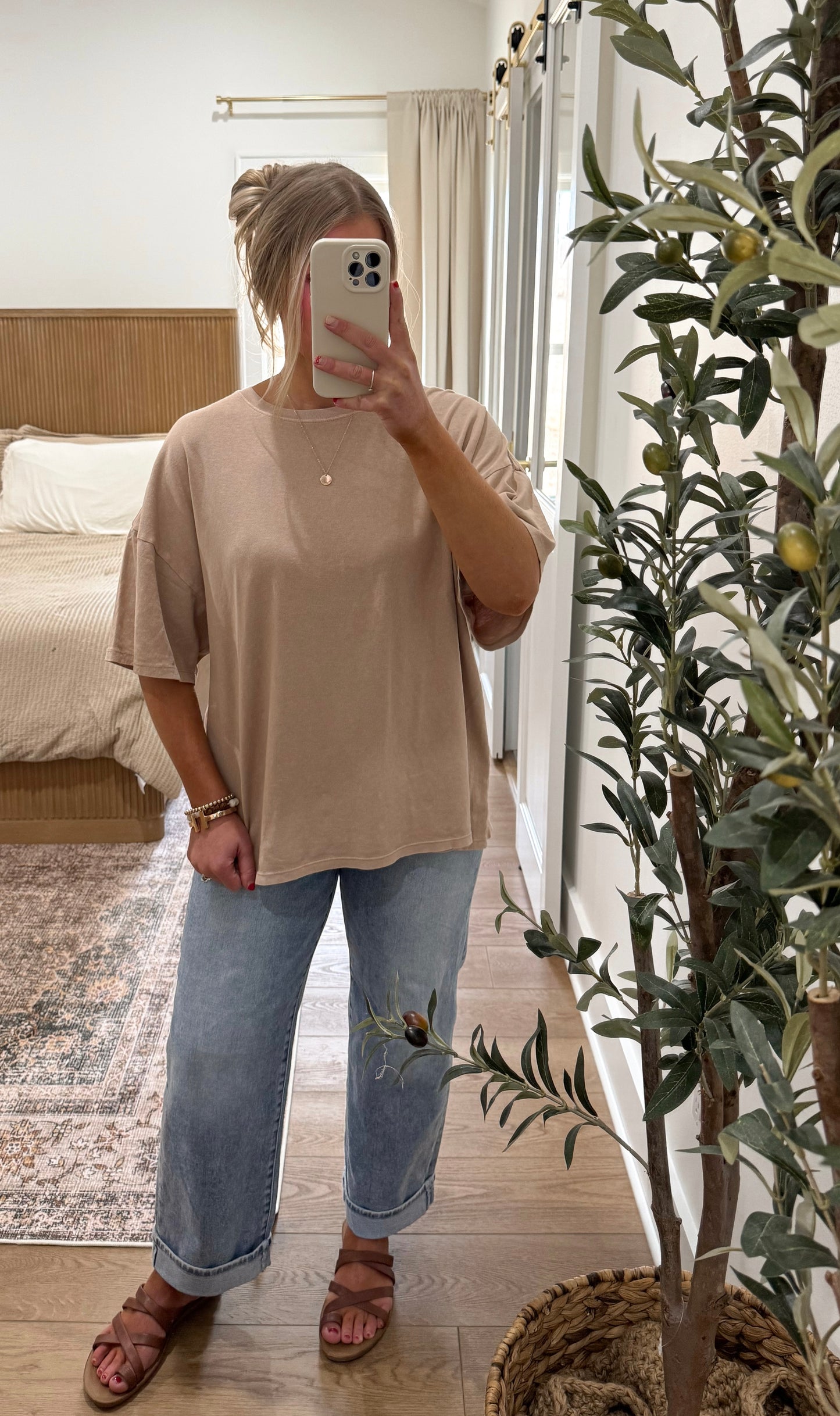 Boyfriend Tee - Taupe
