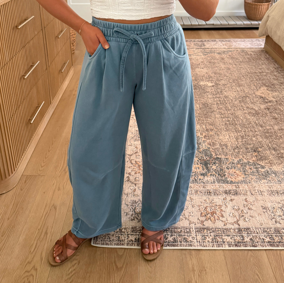 Sunday Snuggle Barrel Sweatpants - Vintage Blue