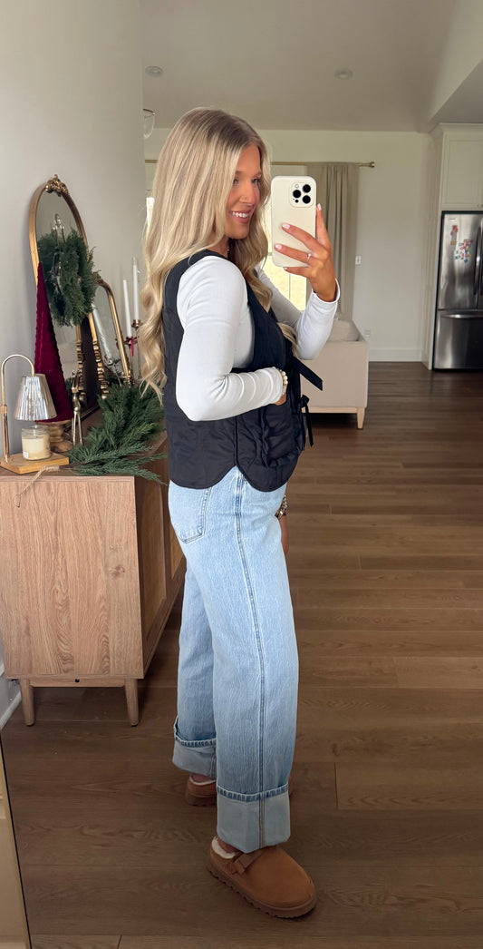 Autumn Escape Vest - Black