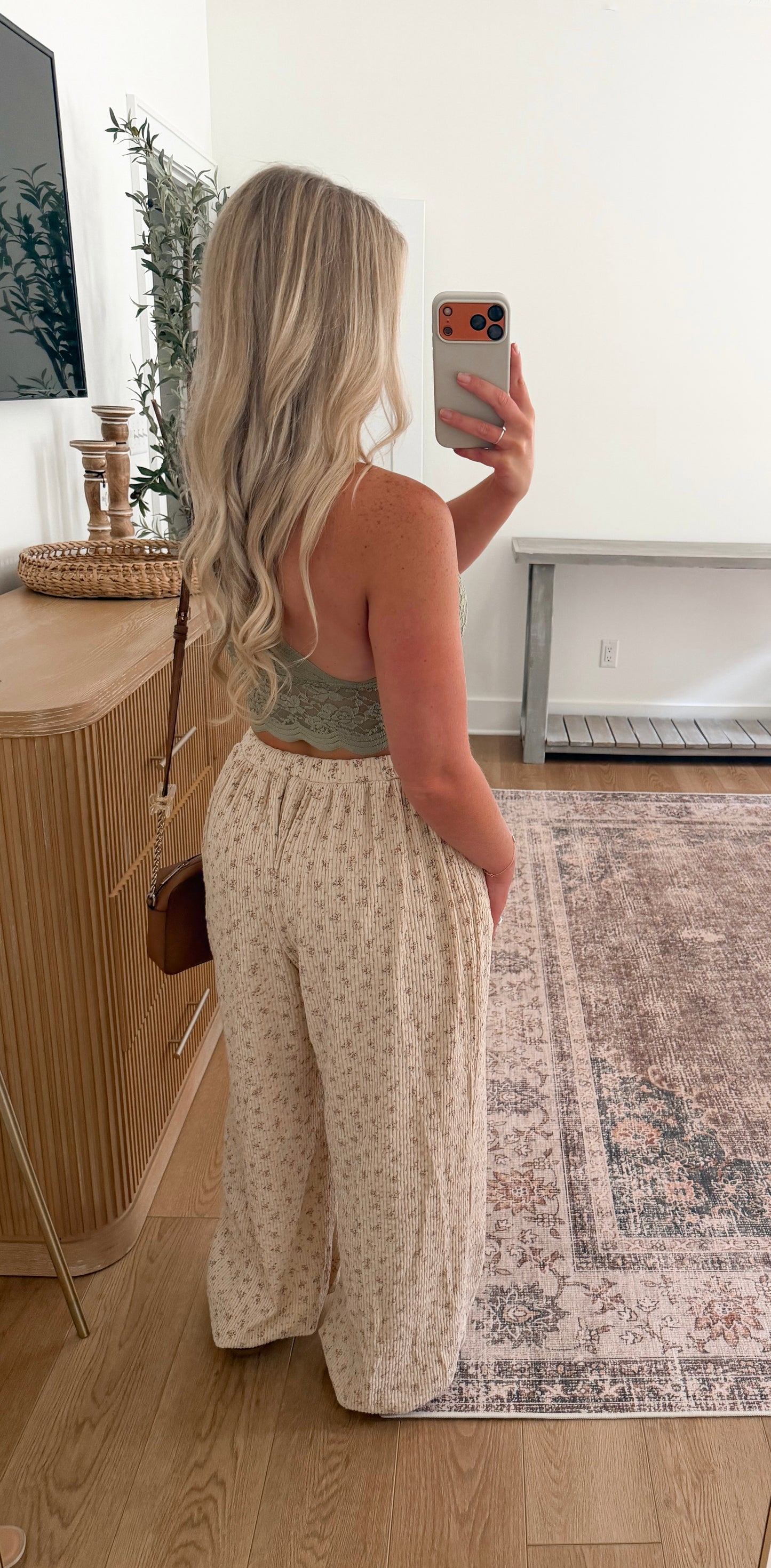 POL Almond Floral Joggers