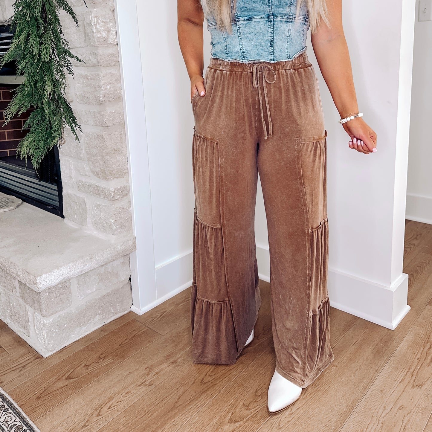 Freestyle Tiered Pants - Cappuccino