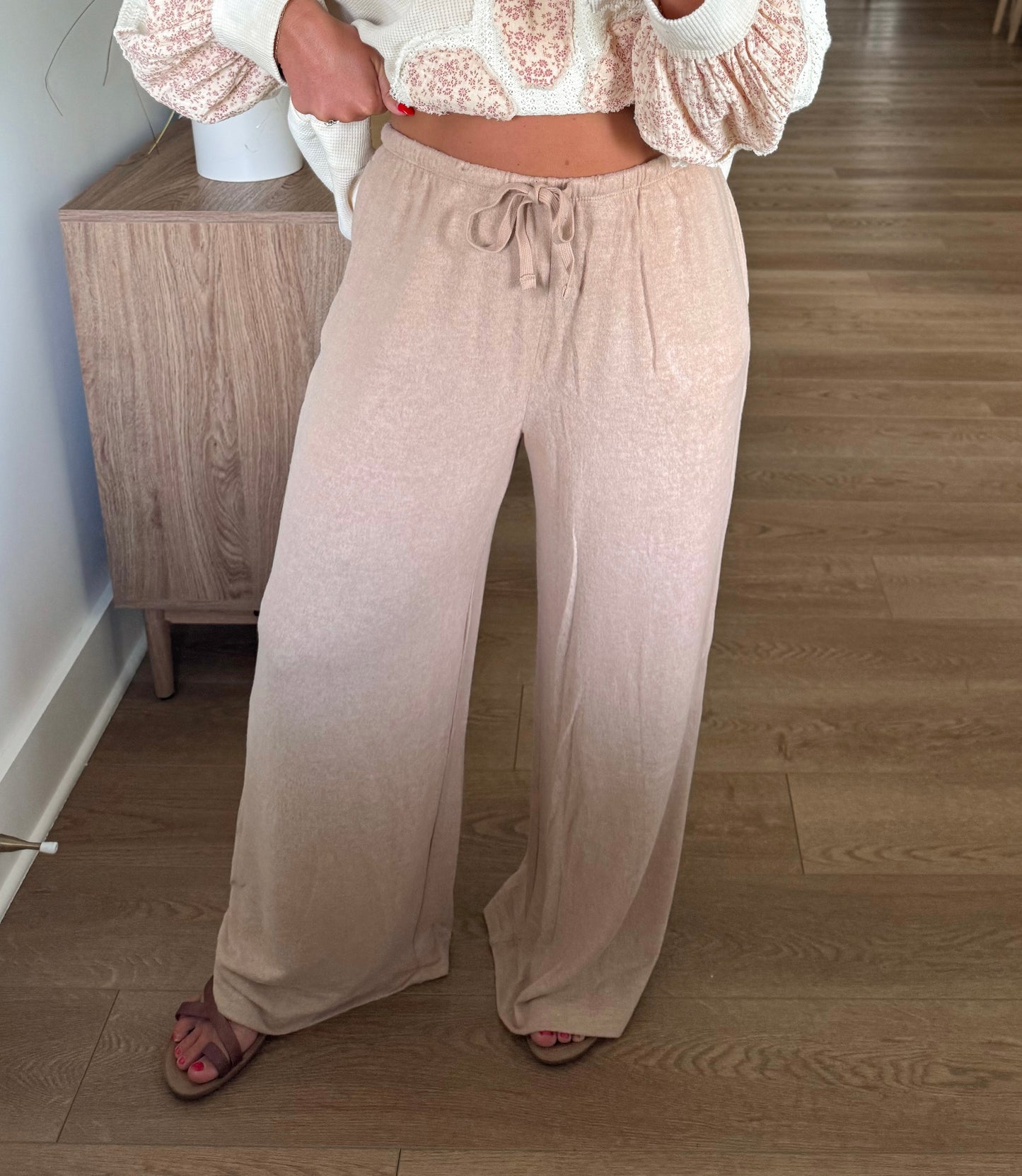 Top Flight Drawstring Pants - Taupe