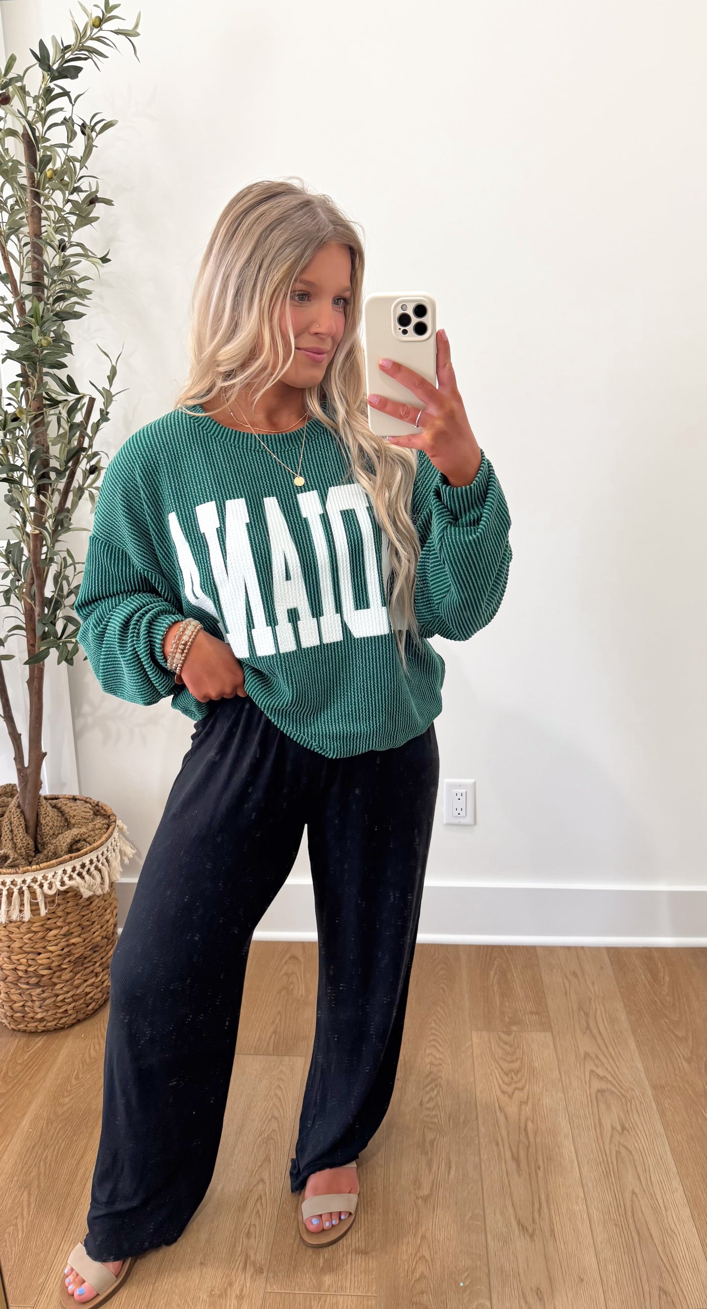 Indiana Crewneck - Hunter Green