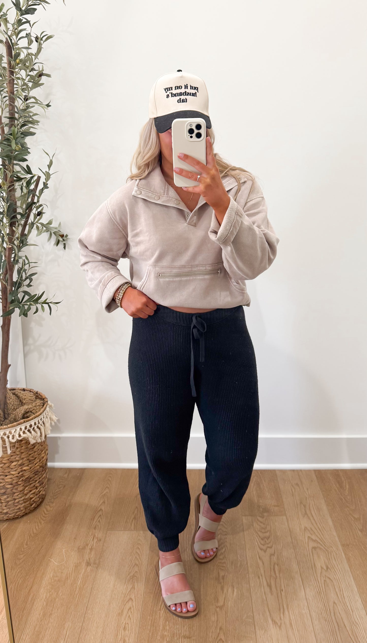 Crewneck - Ash Mocha