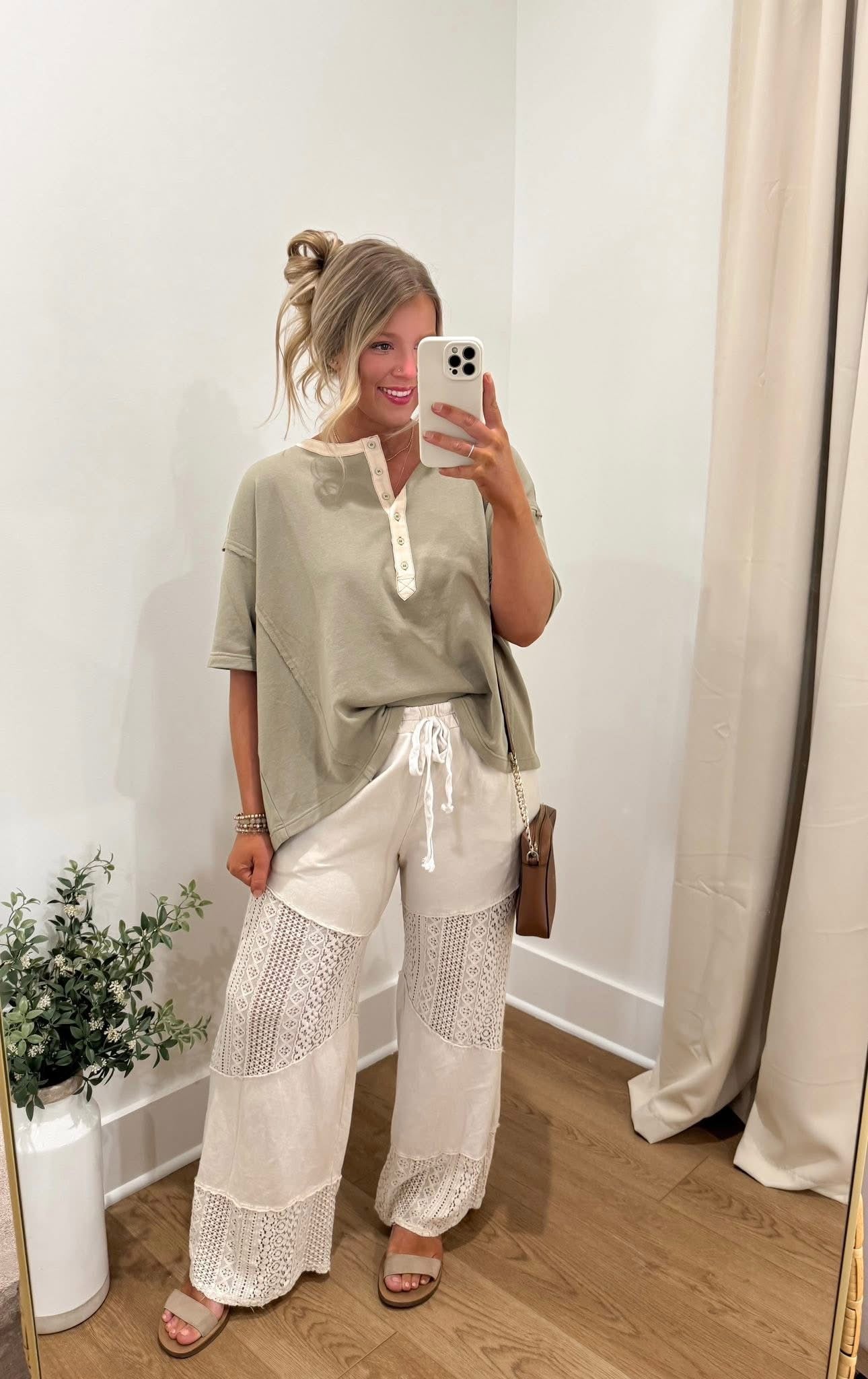 Henley Tee - Lt.Olive & Cream