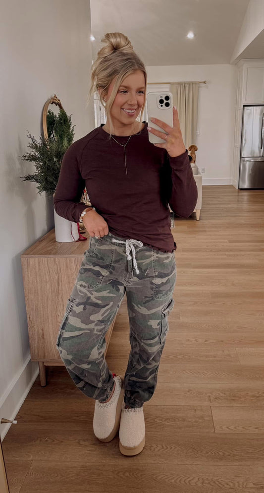 Ruffle Hem Long Sleeve - Chocolate