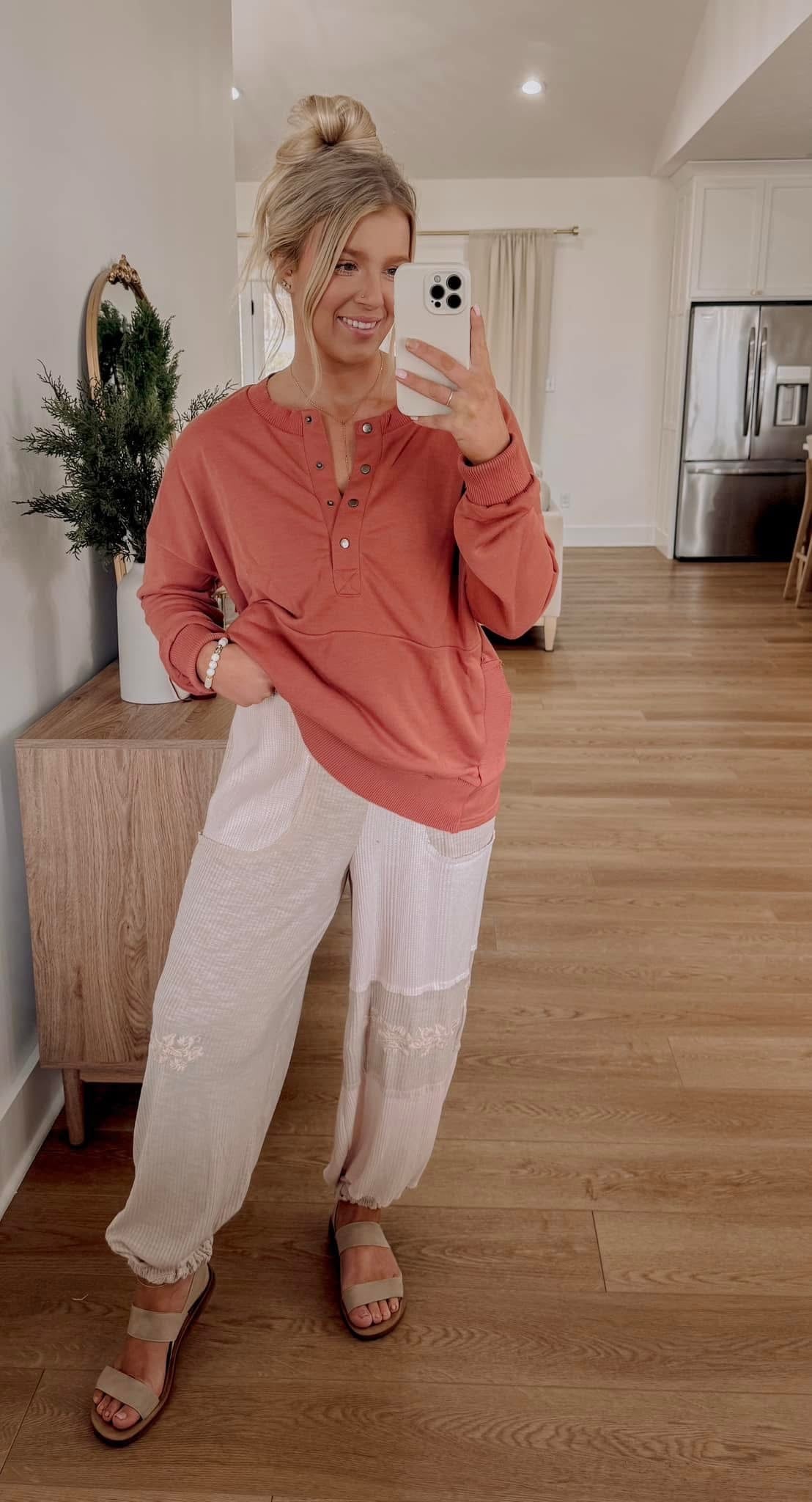 First Class Pullover - Vintage Rust