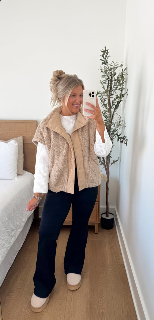 Teddy Sherpa Vest - Oatmeal