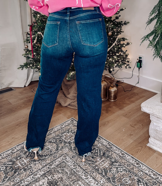 Straight Leg Frayed Hem - Dark Wash