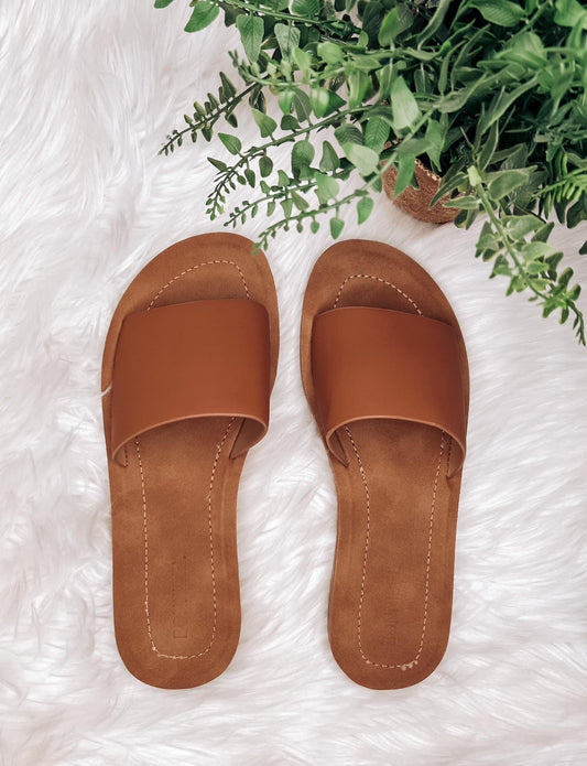 Slide Sandals - Tan