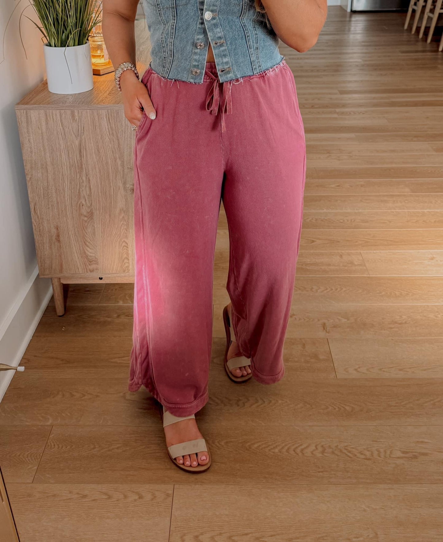 Mom Vibe Pants - Wine