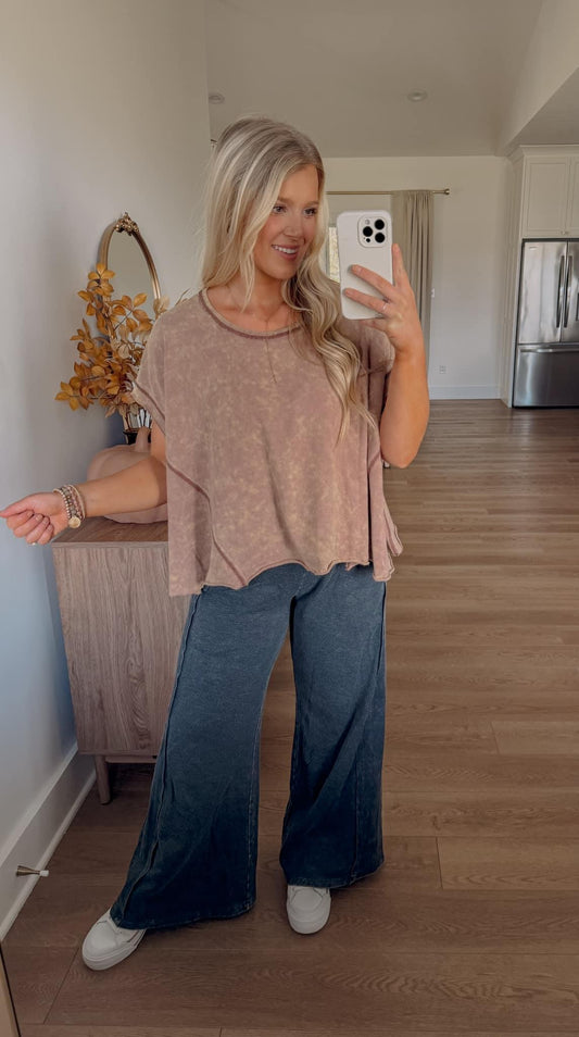 Effortless Vibes Top - Cinnamon
