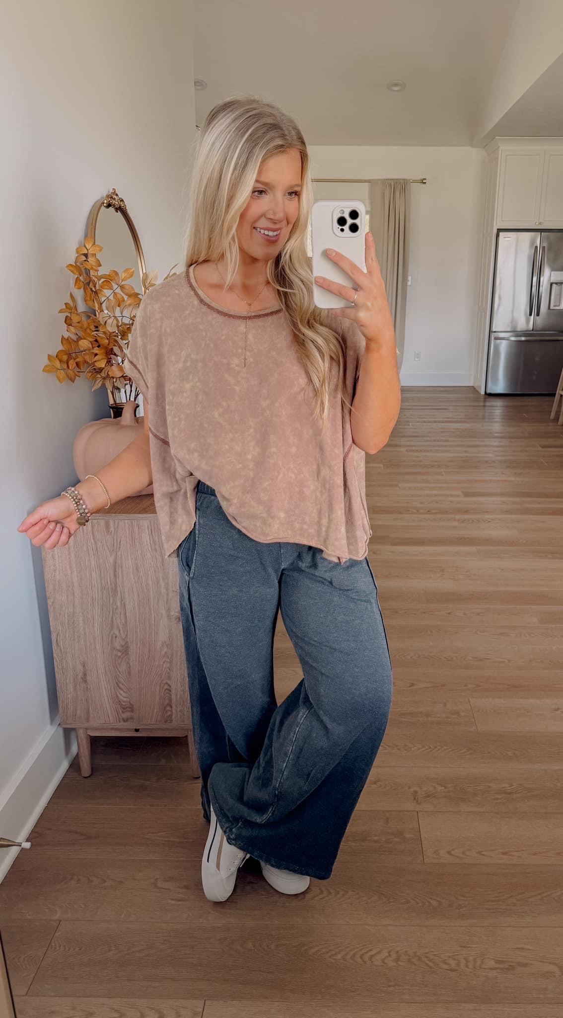 Effortless Vibes Top - Cinnamon