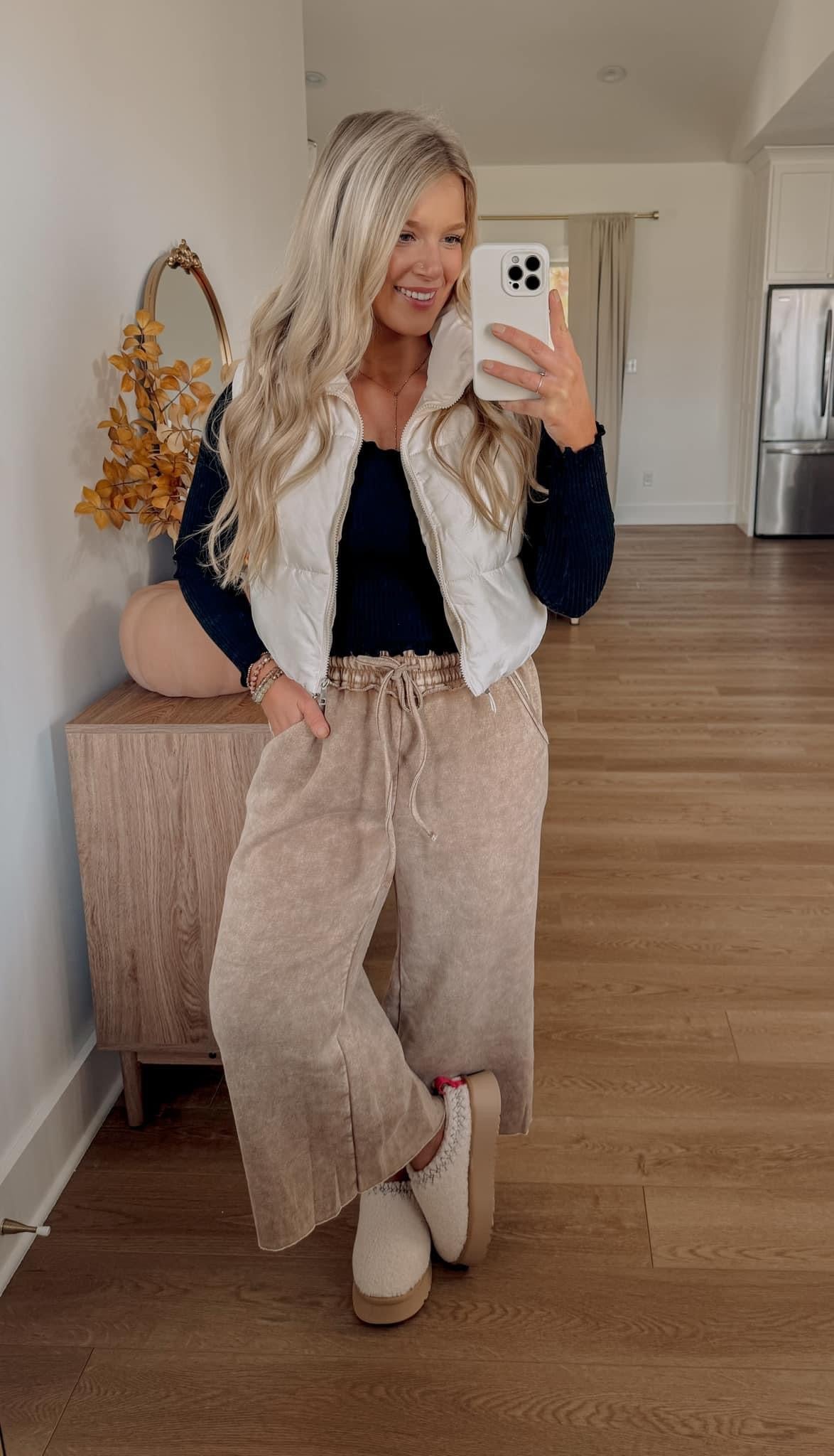 Mineral Washed Cropped Sweatpants - Mocha